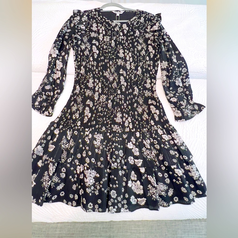 WALTER BAKER: Brand New Black/White Dress - Size Large